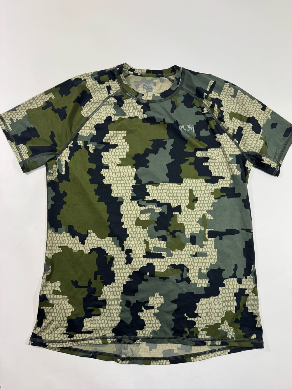 Kuiu Gila Crewneck Camo Shirt Size Small Mens Green DAMAGED